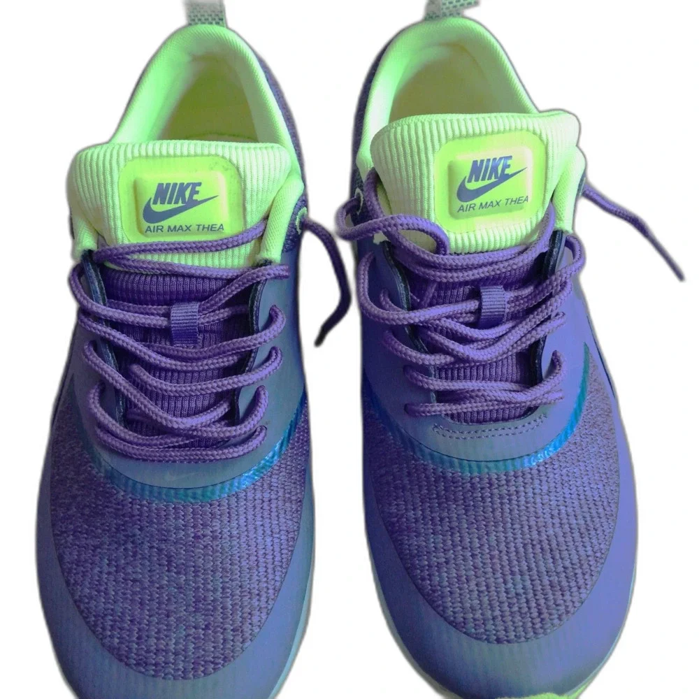 Nike Air Max Thea Women's, Size 8 Brown Low Top Lace up